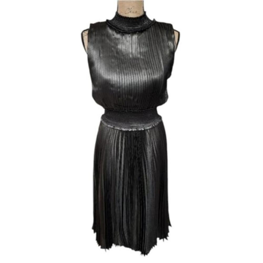 Nanette Lepore Mock Neck Silver Metallic pleated midi dress size 4, 16 new‎